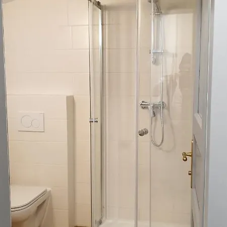 Rozmberska 62, Trzeboń