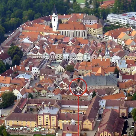 Pensjonat Rozmberska 62,