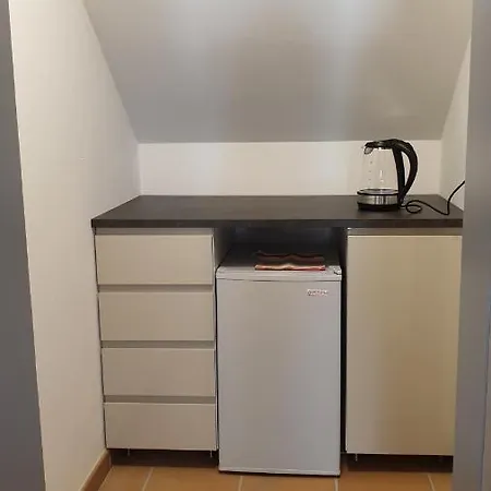 Rozmberska 62, 3* トレボン