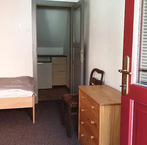 Rožmberská 62, 3*